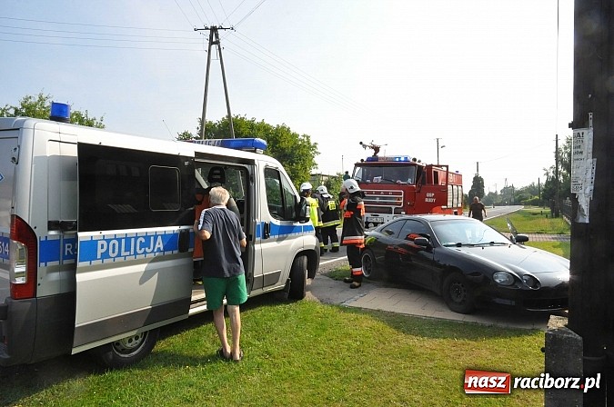 Zdjęcie w galerii na portalu naszraciborz.pl: Zderzenie busów na DW 919 w miejscowości Rudy - Kolonia Renerowska wiadomości z regionu