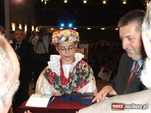 Zdjęcie w galerii na portalu naszraciborz.pl: Złote gody NOWOCZESNEJ wiadomości z regionu