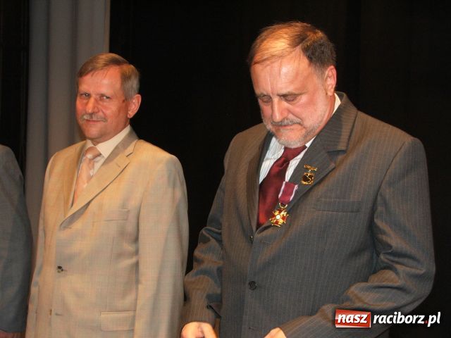 Zdjęcie w galerii na portalu naszraciborz.pl: Złote gody NOWOCZESNEJ wiadomości z regionu