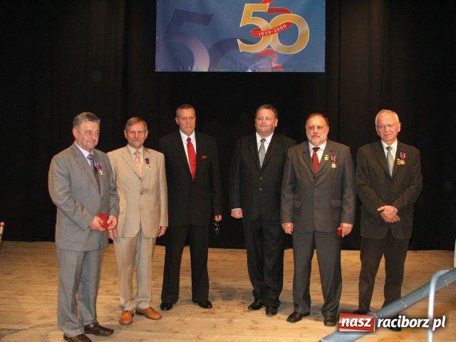Zdjęcie w galerii na portalu naszraciborz.pl: Złote gody NOWOCZESNEJ wiadomości z regionu