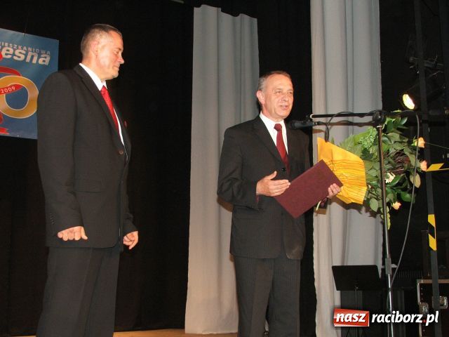 Zdjęcie w galerii na portalu naszraciborz.pl: Złote gody NOWOCZESNEJ wiadomości z regionu