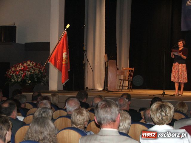 Zdjęcie w galerii na portalu naszraciborz.pl: Złote gody NOWOCZESNEJ wiadomości z regionu