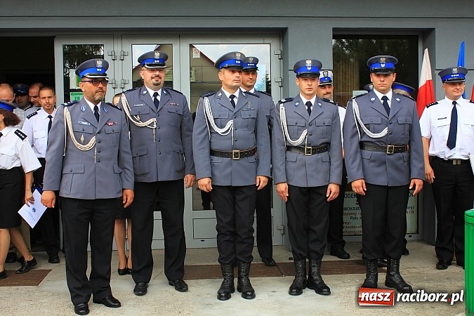 Zdjęcie w galerii na portalu naszraciborz.pl: Powiatowe Święto Policji w Kuźni Raciborskiej. 83 policjant&oacute;w otrzymało awanse wiadomości z regionu
