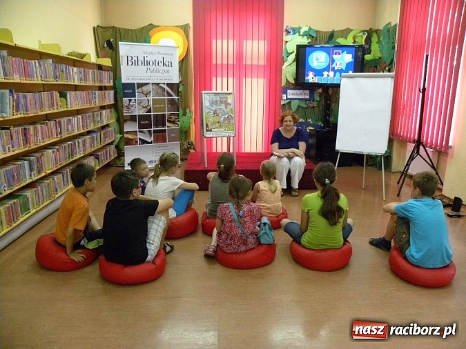 Zdjęcie w galerii na portalu naszraciborz.pl: Zanim włączysz kompa, lepiej żebyś wiedział, co po sieciach stąpa!  wiadomości z regionu