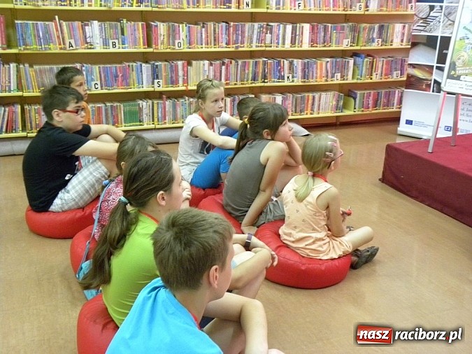 Zdjęcie w galerii na portalu naszraciborz.pl: Zanim włączysz kompa, lepiej żebyś wiedział, co po sieciach stąpa!  wiadomości z regionu