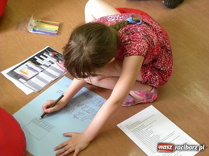 Zdjęcie w galerii na portalu naszraciborz.pl: Zanim włączysz kompa, lepiej żebyś wiedział, co po sieciach stąpa!  wiadomości z regionu