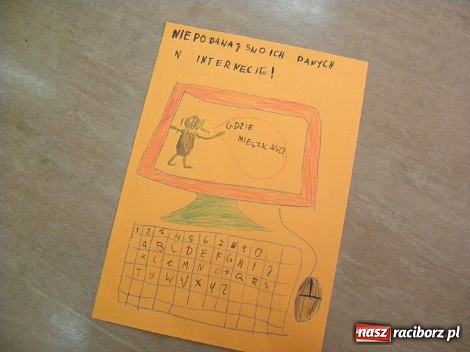 Zdjęcie w galerii na portalu naszraciborz.pl: Zanim włączysz kompa, lepiej żebyś wiedział, co po sieciach stąpa!  wiadomości z regionu