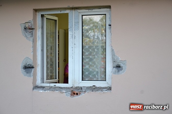 Zdjęcie w galerii na portalu naszraciborz.pl: Włamanie po bułki i mleko? wiadomości z regionu
