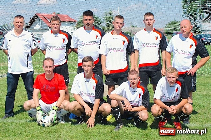 Zdjęcie w galerii na portalu naszraciborz.pl: Puchar Wójta 2014: Bieńkowice i Tworków w finale. Owsiszcze trzecie. Rywale zrezygnowali wiadomości z regionu