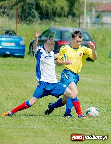 Zdjęcie w galerii na portalu naszraciborz.pl: Puchar Wójta 2014: Bieńkowice i Tworków w finale. Owsiszcze trzecie. Rywale zrezygnowali wiadomości z regionu