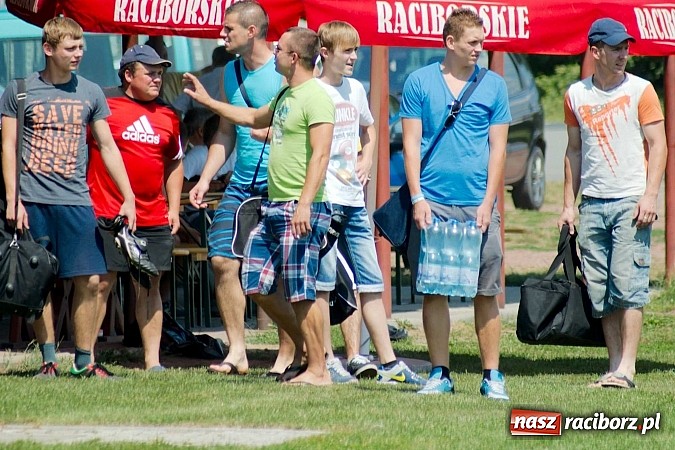 Zdjęcie w galerii na portalu naszraciborz.pl: Puchar Wójta 2014: Bieńkowice i Tworków w finale. Owsiszcze trzecie. Rywale zrezygnowali wiadomości z regionu