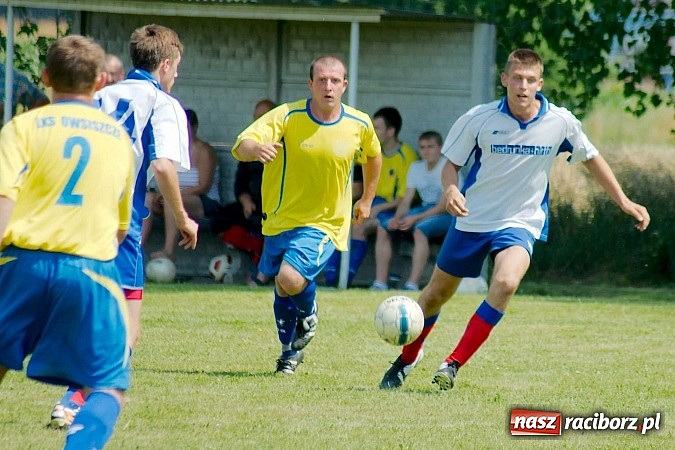 Zdjęcie w galerii na portalu naszraciborz.pl: Puchar Wójta 2014: Bieńkowice i Tworków w finale. Owsiszcze trzecie. Rywale zrezygnowali wiadomości z regionu