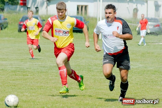Zdjęcie w galerii na portalu naszraciborz.pl: Puchar Wójta 2014: Bieńkowice i Tworków w finale. Owsiszcze trzecie. Rywale zrezygnowali wiadomości z regionu