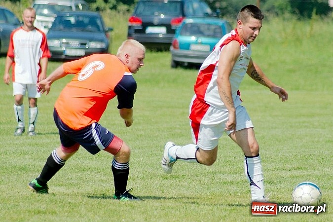 Zdjęcie w galerii na portalu naszraciborz.pl: Puchar Wójta 2014: Bieńkowice i Tworków w finale. Owsiszcze trzecie. Rywale zrezygnowali wiadomości z regionu