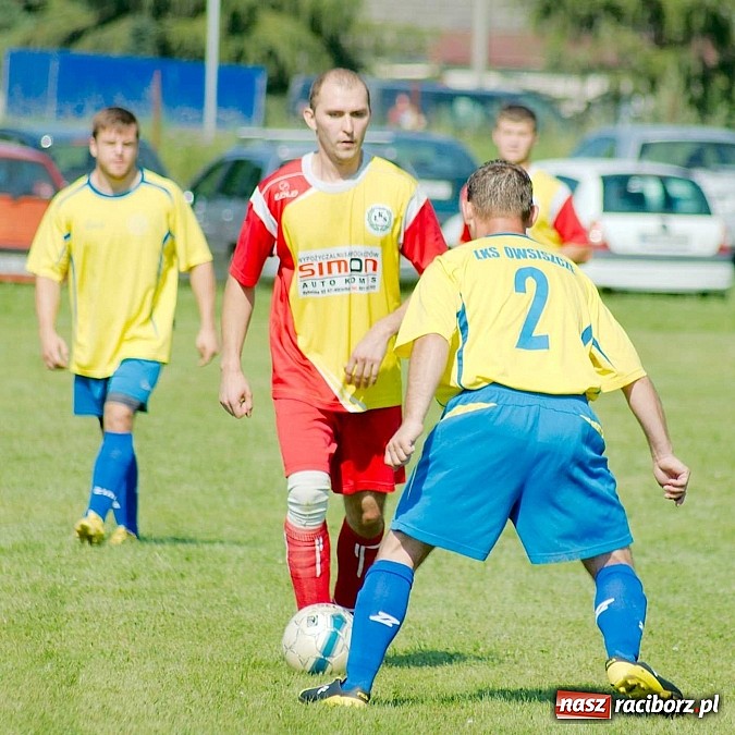 Zdjęcie w galerii na portalu naszraciborz.pl: Puchar Wójta 2014: Bieńkowice i Tworków w finale. Owsiszcze trzecie. Rywale zrezygnowali wiadomości z regionu