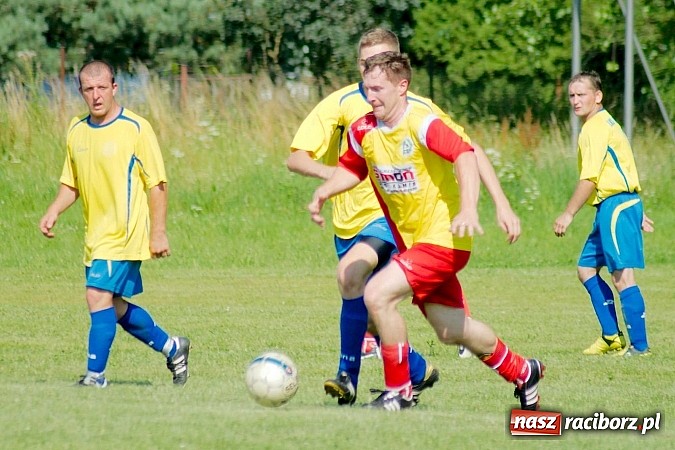 Zdjęcie w galerii na portalu naszraciborz.pl: Puchar Wójta 2014: Bieńkowice i Tworków w finale. Owsiszcze trzecie. Rywale zrezygnowali wiadomości z regionu