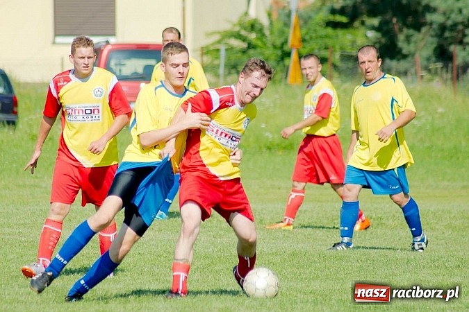 Zdjęcie w galerii na portalu naszraciborz.pl: Puchar Wójta 2014: Bieńkowice i Tworków w finale. Owsiszcze trzecie. Rywale zrezygnowali wiadomości z regionu