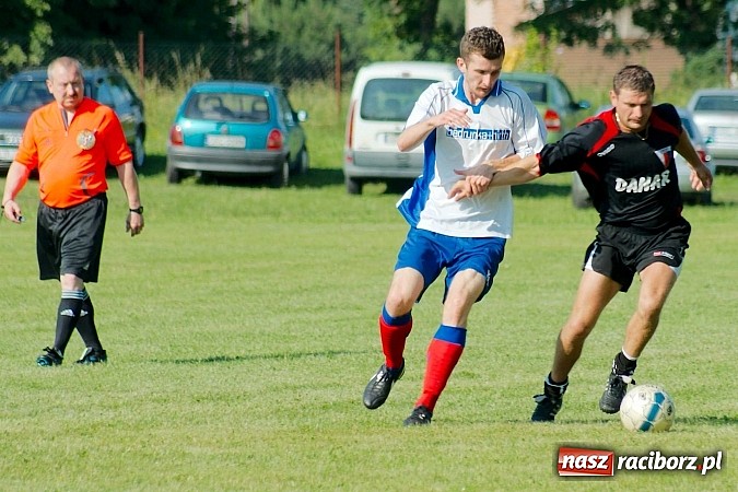 Zdjęcie w galerii na portalu naszraciborz.pl: Puchar Wójta 2014: Bieńkowice i Tworków w finale. Owsiszcze trzecie. Rywale zrezygnowali wiadomości z regionu