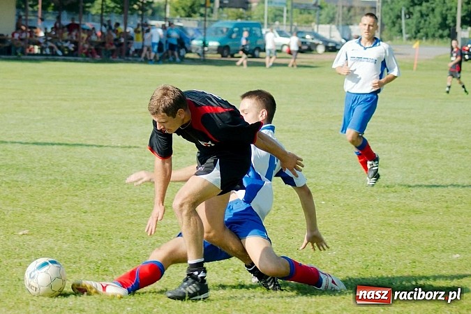 Zdjęcie w galerii na portalu naszraciborz.pl: Puchar Wójta 2014: Bieńkowice i Tworków w finale. Owsiszcze trzecie. Rywale zrezygnowali wiadomości z regionu