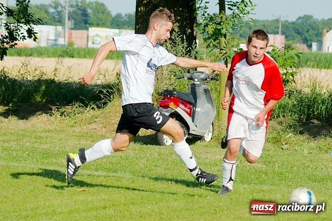 Zdjęcie w galerii na portalu naszraciborz.pl: Puchar Wójta 2014: Bieńkowice i Tworków w finale. Owsiszcze trzecie. Rywale zrezygnowali wiadomości z regionu