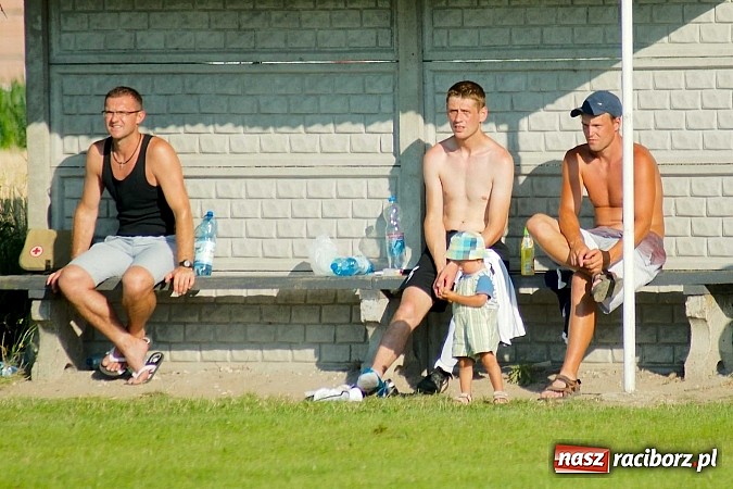 Zdjęcie w galerii na portalu naszraciborz.pl: Puchar Wójta 2014: Bieńkowice i Tworków w finale. Owsiszcze trzecie. Rywale zrezygnowali wiadomości z regionu