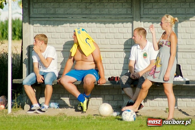 Zdjęcie w galerii na portalu naszraciborz.pl: Puchar Wójta 2014: Bieńkowice i Tworków w finale. Owsiszcze trzecie. Rywale zrezygnowali wiadomości z regionu