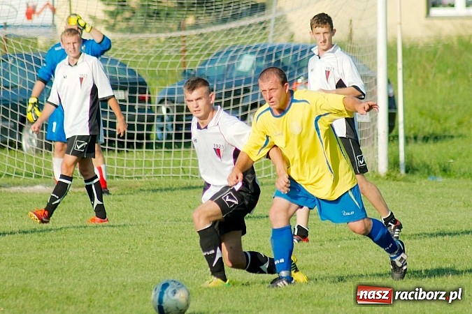 Zdjęcie w galerii na portalu naszraciborz.pl: Puchar Wójta 2014: Bieńkowice i Tworków w finale. Owsiszcze trzecie. Rywale zrezygnowali wiadomości z regionu