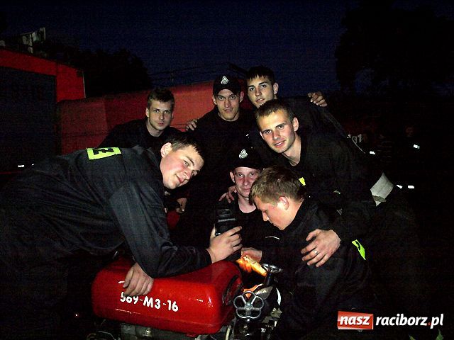 Zdjęcie w galerii na portalu naszraciborz.pl: Strażackie SHOW w Bolesławiu wiadomości z regionu