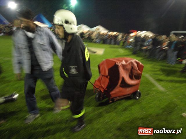 Zdjęcie w galerii na portalu naszraciborz.pl: Strażackie SHOW w Bolesławiu wiadomości z regionu