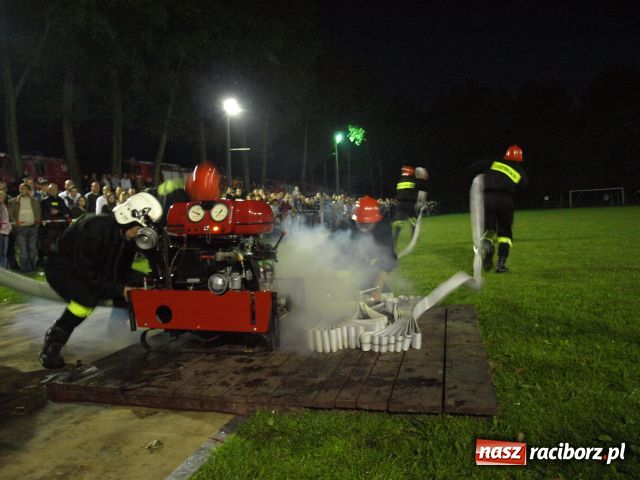 Zdjęcie w galerii na portalu naszraciborz.pl: Strażackie SHOW w Bolesławiu wiadomości z regionu