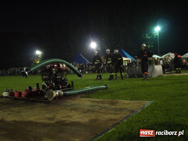 Zdjęcie w galerii na portalu naszraciborz.pl: Strażackie SHOW w Bolesławiu wiadomości z regionu