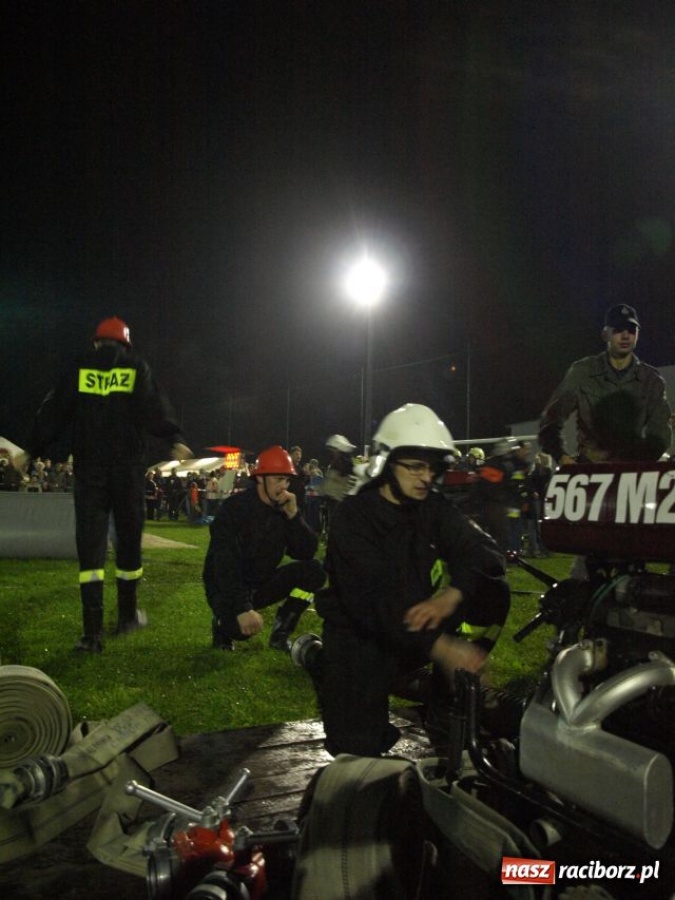 Zdjęcie w galerii na portalu naszraciborz.pl: Strażackie SHOW w Bolesławiu wiadomości z regionu