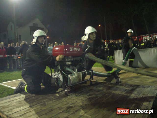 Zdjęcie w galerii na portalu naszraciborz.pl: Strażackie SHOW w Bolesławiu wiadomości z regionu