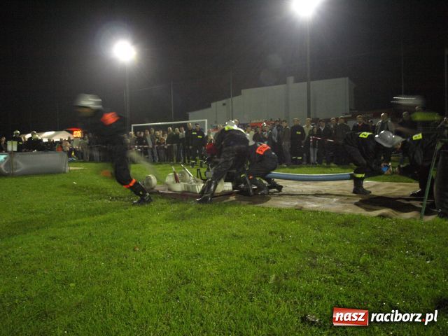 Zdjęcie w galerii na portalu naszraciborz.pl: Strażackie SHOW w Bolesławiu wiadomości z regionu