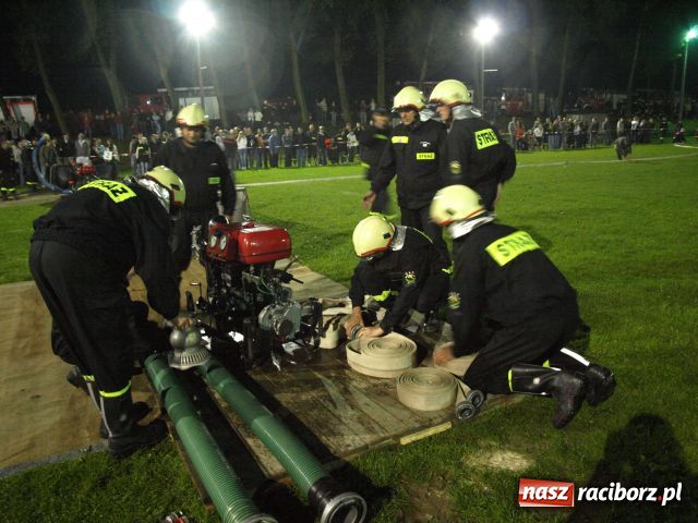 Zdjęcie w galerii na portalu naszraciborz.pl: Strażackie SHOW w Bolesławiu wiadomości z regionu