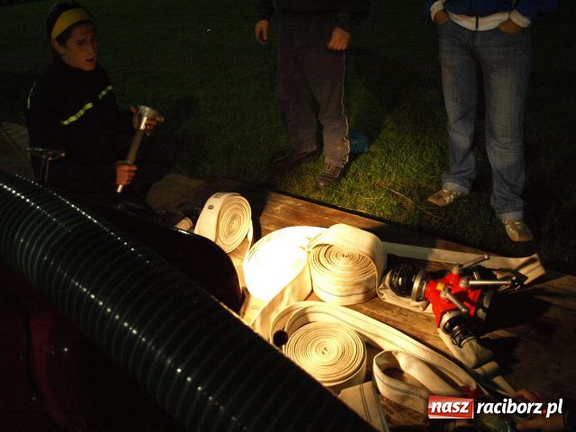 Zdjęcie w galerii na portalu naszraciborz.pl: Strażackie SHOW w Bolesławiu wiadomości z regionu