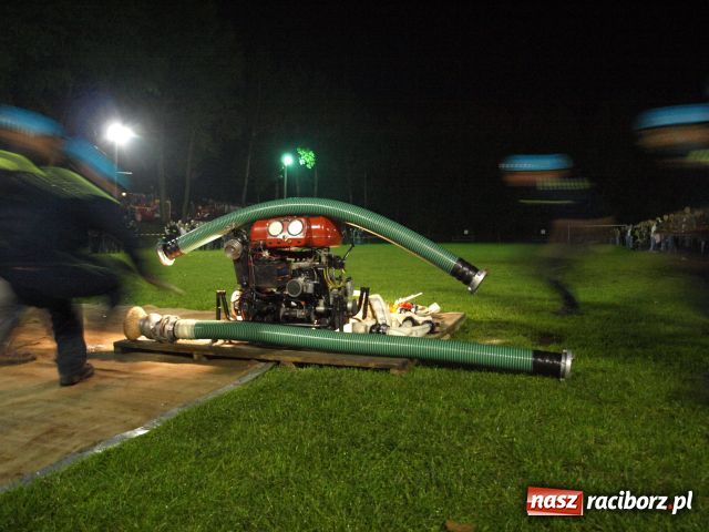 Zdjęcie w galerii na portalu naszraciborz.pl: Strażackie SHOW w Bolesławiu wiadomości z regionu