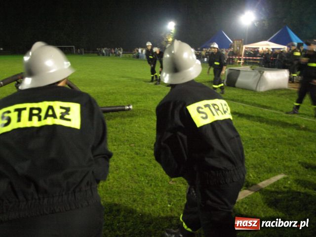 Zdjęcie w galerii na portalu naszraciborz.pl: Strażackie SHOW w Bolesławiu wiadomości z regionu