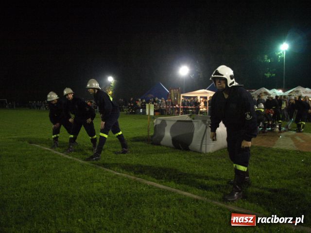 Zdjęcie w galerii na portalu naszraciborz.pl: Strażackie SHOW w Bolesławiu wiadomości z regionu