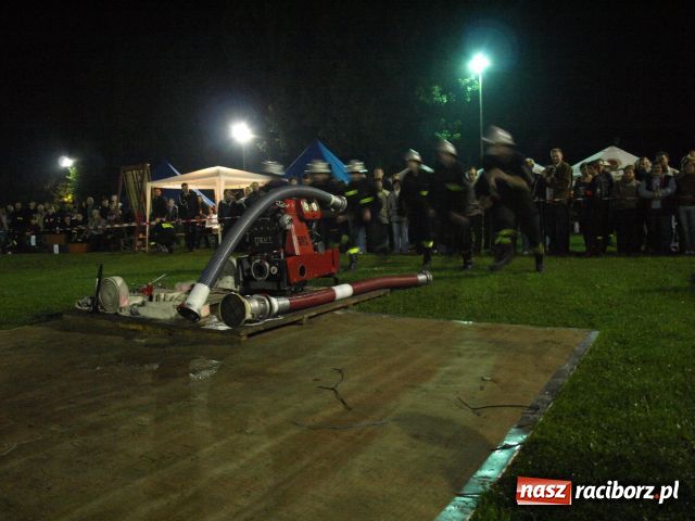 Zdjęcie w galerii na portalu naszraciborz.pl: Strażackie SHOW w Bolesławiu wiadomości z regionu