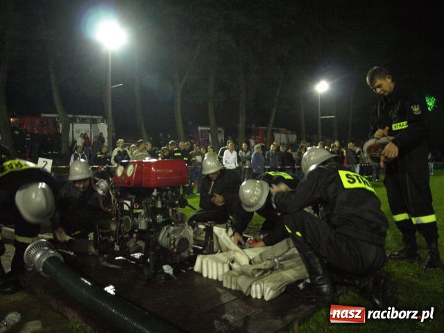 Zdjęcie w galerii na portalu naszraciborz.pl: Strażackie SHOW w Bolesławiu wiadomości z regionu