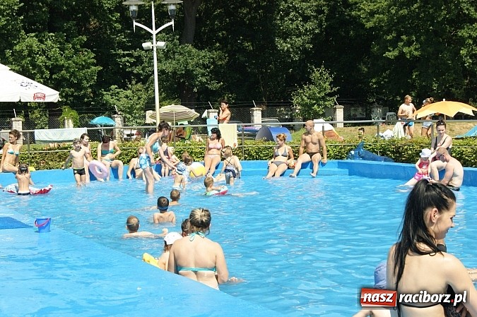 Zdjęcie w galerii na portalu naszraciborz.pl: Nad wodę po ochłodę. Aquabrax Szymocice wiadomości z regionu