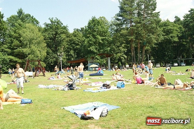 Zdjęcie w galerii na portalu naszraciborz.pl: Nad wodę po ochłodę. Aquabrax Szymocice wiadomości z regionu