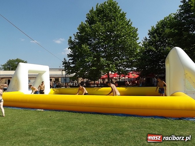 Zdjęcie w galerii na portalu naszraciborz.pl: Poruba - atrakcyjna alternatywa w upalny dzień wiadomości z regionu