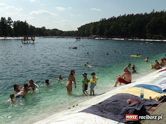 Zdjęcie w galerii na portalu naszraciborz.pl: Poruba - atrakcyjna alternatywa w upalny dzień wiadomości z regionu