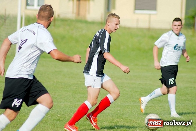 Zdjęcie w galerii na portalu naszraciborz.pl: LKS 05 Tworków z Pucharem Wójta wiadomości z regionu