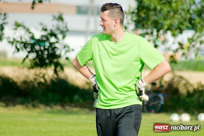 Zdjęcie w galerii na portalu naszraciborz.pl: LKS 05 Tworków z Pucharem Wójta wiadomości z regionu