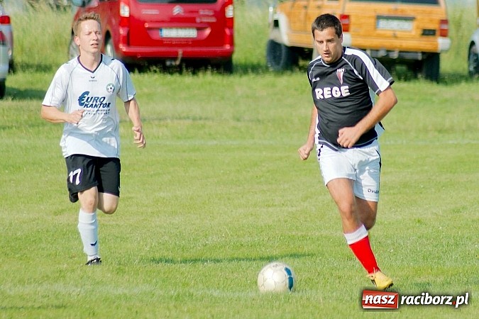 Zdjęcie w galerii na portalu naszraciborz.pl: LKS 05 Tworków z Pucharem Wójta wiadomości z regionu