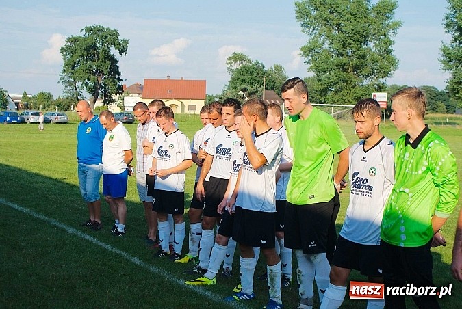 Zdjęcie w galerii na portalu naszraciborz.pl: LKS 05 Tworków z Pucharem Wójta wiadomości z regionu