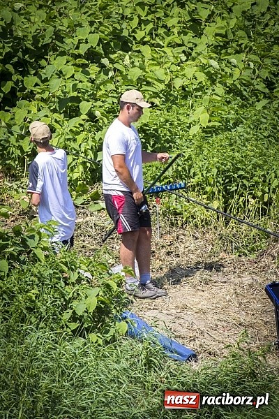 Zdjęcie w galerii na portalu naszraciborz.pl: Puchar Starosty w wędkarstwie spławikowym wręczony. Najlepszy Sebastian Omachel wiadomości z regionu